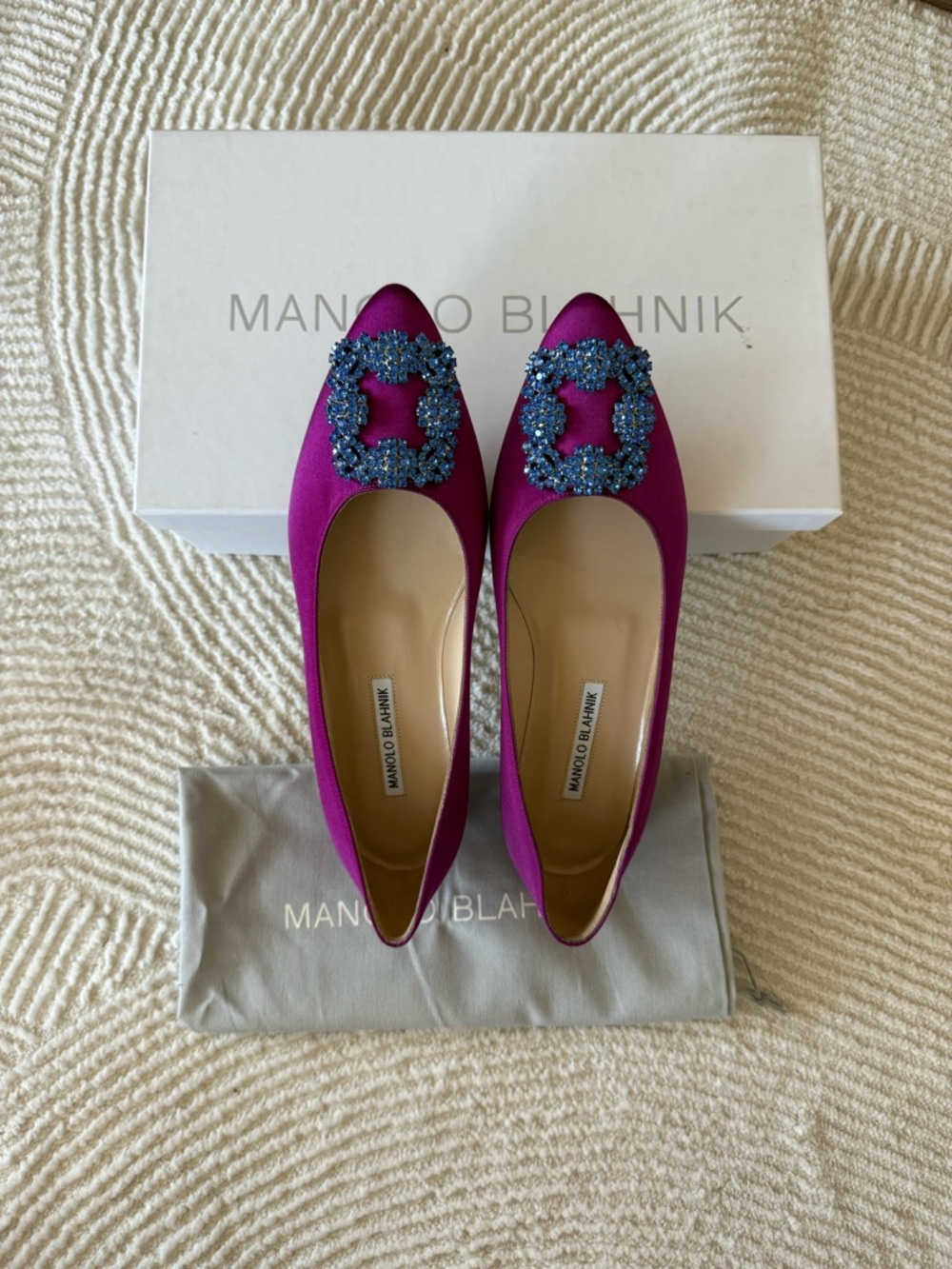 NEW Manolo Blahnik Hangisi Satin Pointed-Toe Flats with Blue Crystal Buckles - Picture 3 of 5